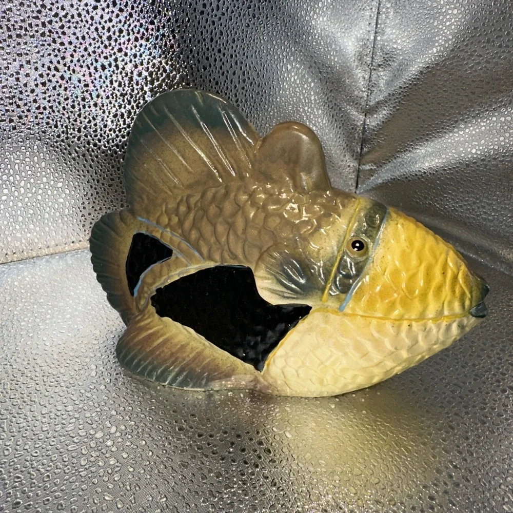Vibrant Yellow and Black tropical Fish Aquarium Decor